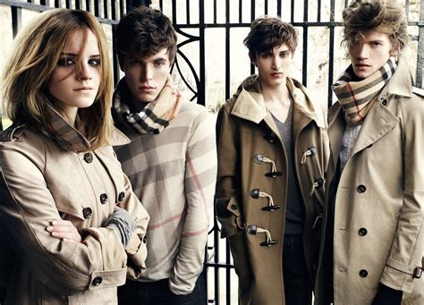 runway burberry|Burberry photoshoot.